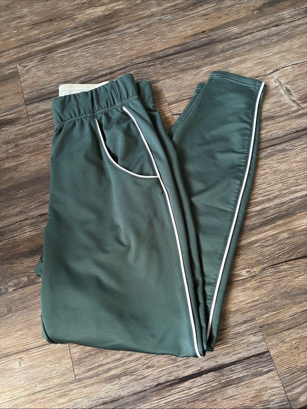 Gymshark Women’s Dark Green Joggers with White Piping